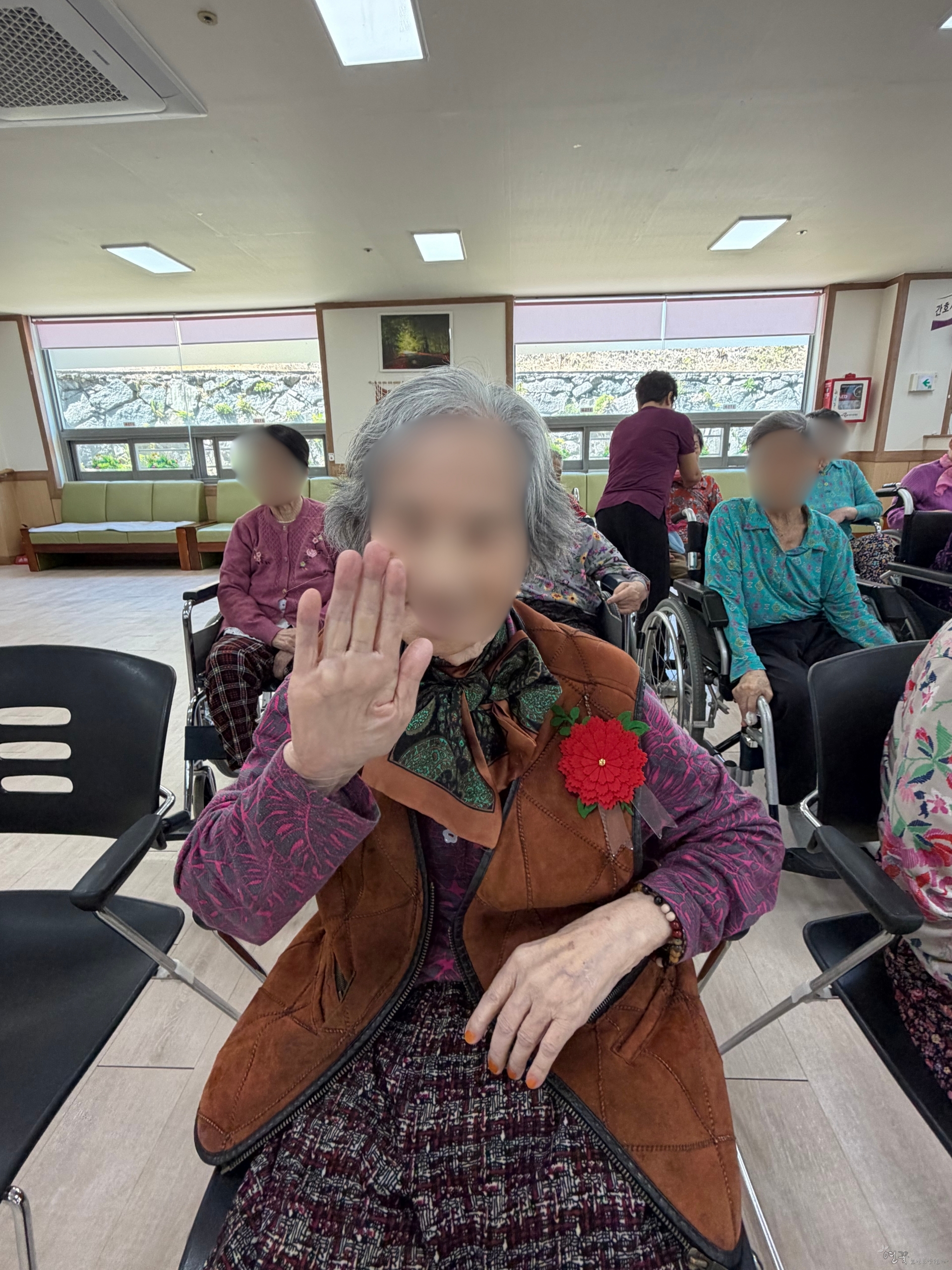 a2174d61-8a77-4757-bd36-d367321fe940.jpg